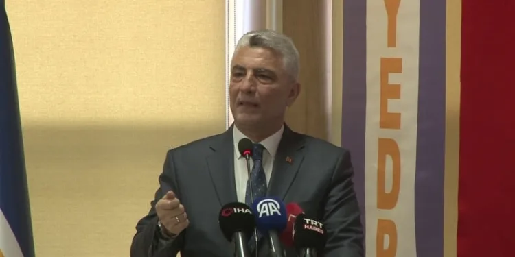 Yanan fabrika havadan görüntülendi: Dev fabrikadan geriye yönetim binası kaldı