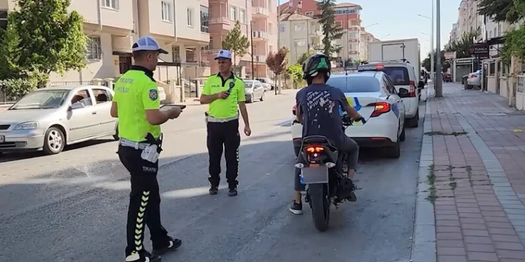 Ormana sıçrayan yangın söndürüldü