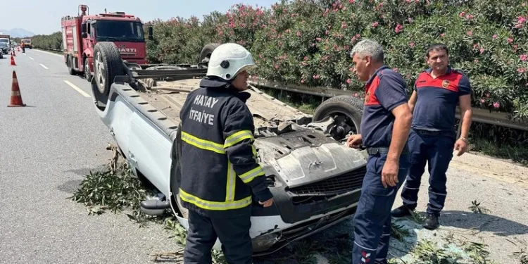 Karaman’da otomobille elektrikli bisiklet çarpıştı: 2 yaralı