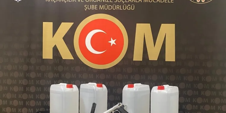Karaman’da otomobille elektrikli bisiklet çarpıştı: 2 yaralı