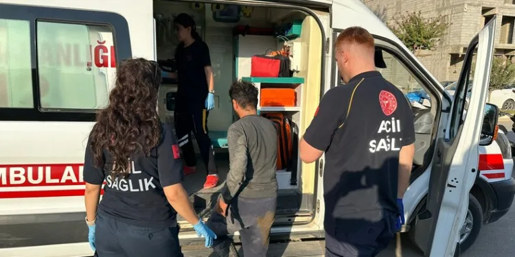 Muş’ta hemzemin geçitte kaza: 2 yaralı