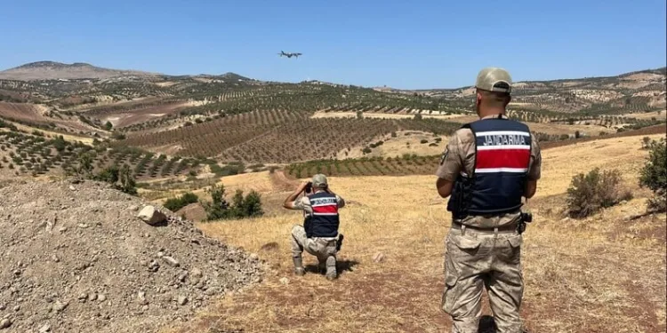 Boğaz’da kaybolan Rus yüzücü için AFAD ekipleri dronla arama yaptı