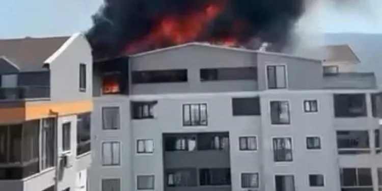 Bursa’da 6 katlı apartmanda korkutan yangın