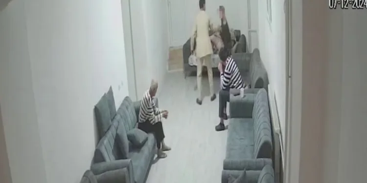 Motosikletlerin çarpıştığı kazada sürücüler yaralandı