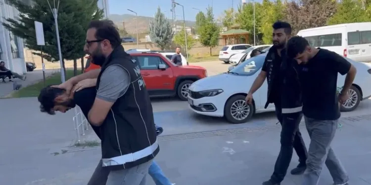 Motosiklet kazasında vefat eden motosiklet camiasının sevilen ismi son yolculuğuna uğurlandı