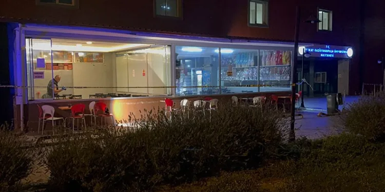 Tokat’ta hastane kantininde silahlı saldırı: 2 yaralı