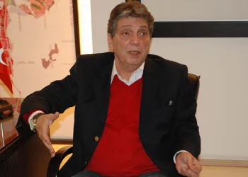 Ümit Aktan hayatını kaybetti