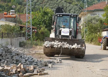 Gölyaka’ya 2.500 Metrekarelik Parke Hamlesi