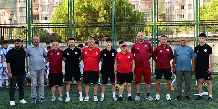 Yaz Tatilini Sporla Değerlendiriyorlar