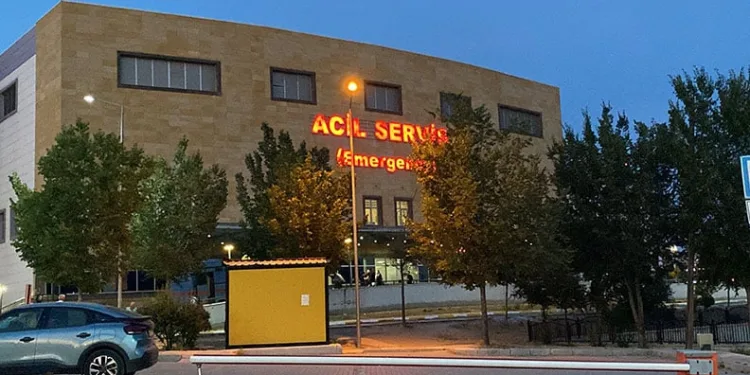 Nefes borusuna yiyecek kaçan çocuk hayatını kaybetti