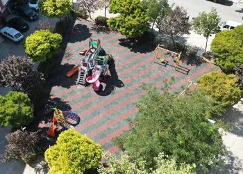 İnegöl’de çocuk parkları daha güvenli