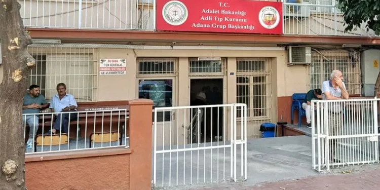 Tartıştığı kişi tarafından sokak ortasında öldürüldü