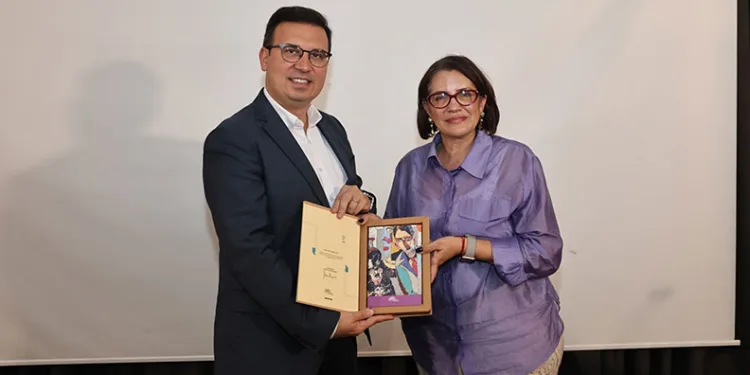 Prof. Dr. Varlı ‘Müziğin Sessiz Siyaseti’ni anlattı