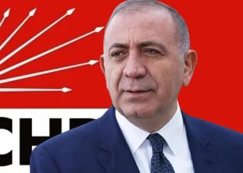 Gürsel Tekin CHP’den ihraç edildi!