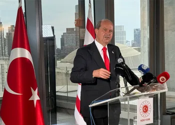 Rum tarafı barış yerine silahlanıyor