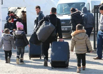 1 milyon Suriyeli ülkesine döndü