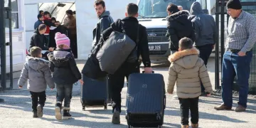 1 milyon Suriyeli ülkesine döndü