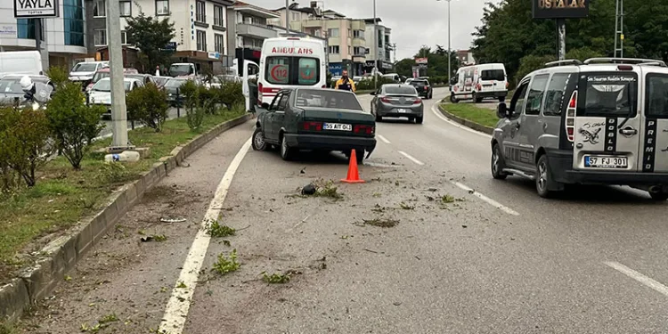Sinop’ta 6 aracın karıştığı zincirleme kaza: 1 yaralı