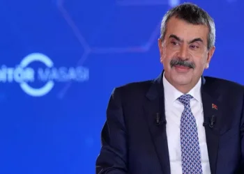 Zorunlu eğitim süresi kısalıyor mu?