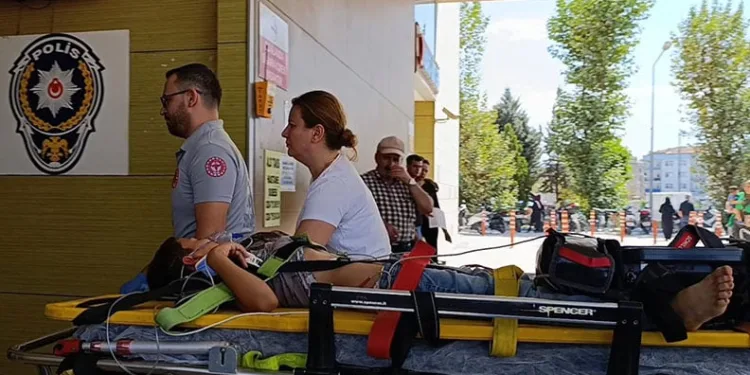 Bursa’da balkondan düşen 9.yaşındaki çocuk ağır yaralandı