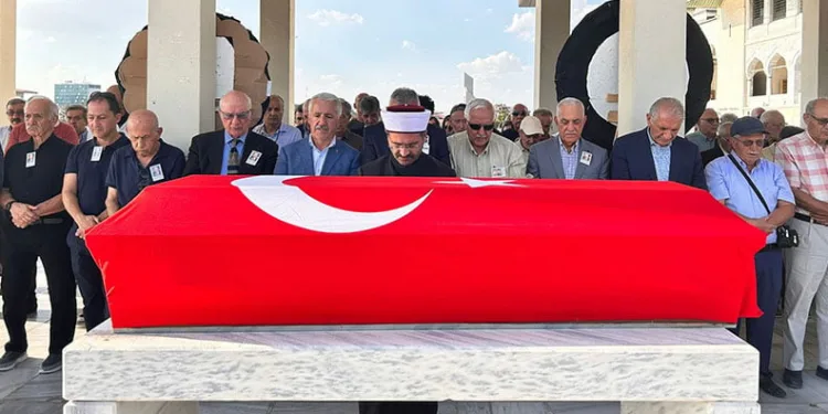 Eski Sanayi ve Teknoloji Bakanı Doğru, son yolculuğuna uğurlandı