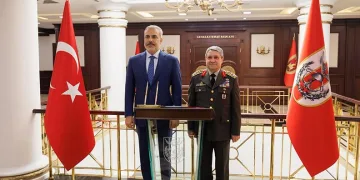 Bakan Fidan’dan Genelkurmay Başkanı Orgeneral Bayraktaroğlu’na ziyaret