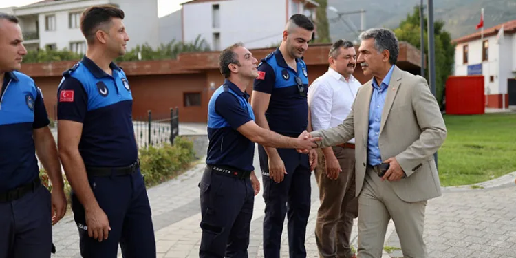 Şükrü Deviren Zabıta Personeli ile Bir Araya Geldi