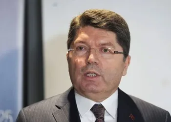 Yılmaz Tunç: Soruşturmalar siyasi değil
