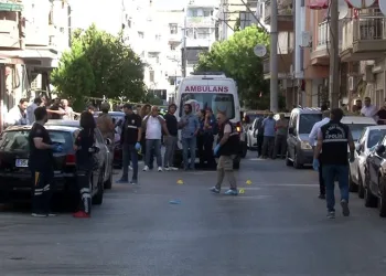 İzmir’de polis karakoluna saldırı: 2 şehit