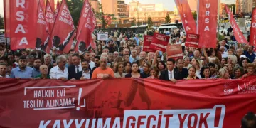 CHP Bursa’dan kayyum kararına tepki