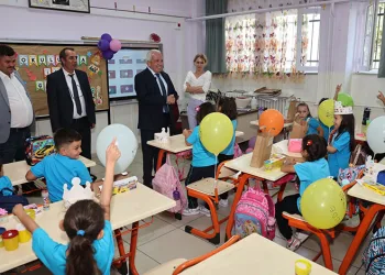 Şadi Özdemir’den “Okula hoş geldin” hediyesi