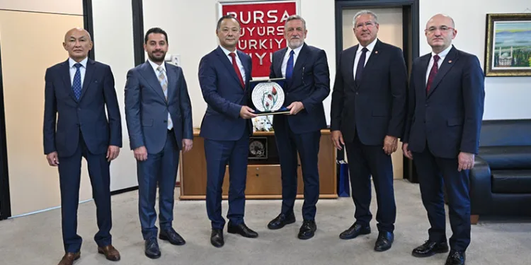 Türkiye-Kırgız Cumhuriyeti kardeşliği Bursa’da perçinlendi