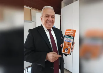 Erkan Aydın’dan Bursaspor’a moral ziyareti