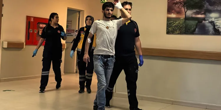 Motosikletli kortej herkesi coşturdu
