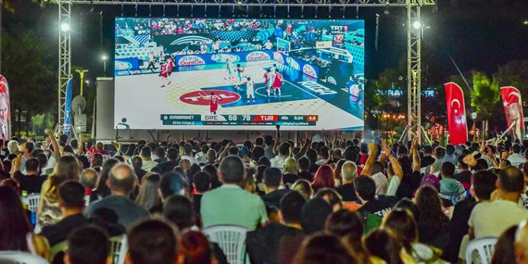 Bursa’da kalpler 12 Dev Adam için attı