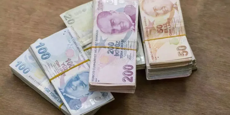 Ağustos’ta bütçe gelirleri giderleri aştı