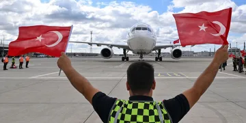 THY pilotundan A Millilere anons sürprizi