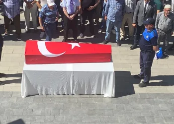 Yenişehir eski Belediye Başkanı son yolculuğuna uğurlandı