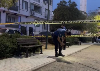 Bursa’da parktaki çocuğa yorgun mermi isabet etti: 1 gözaltı