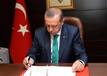 Erdoğan imzaladı, çok sayıda fakülte ve yüksek okul kapatıldı