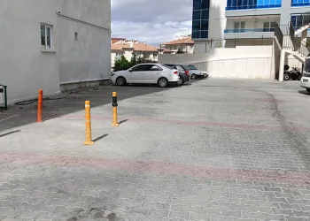 13. kattan düşen 6 yaşındaki çocuk hayatını kaybetti