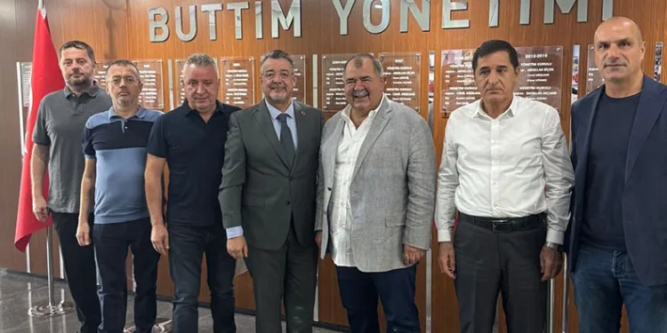“Türkiye’ye katma değer sağlamak için çalışıyoruz”