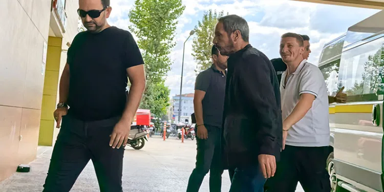 İnegöl’de aranan 2 şahıs yakalandı