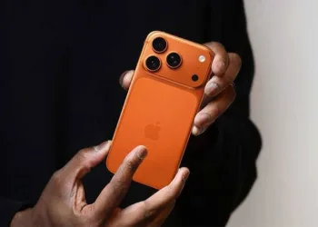 iPhone 17 ABD’de satışa çıktı