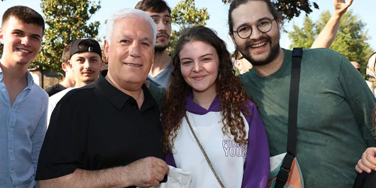 Mustafa Bozbey’den eğitim desteği müjdesi