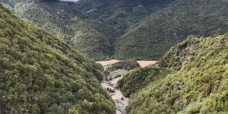Artvin’de selin yaraları sarılıyor