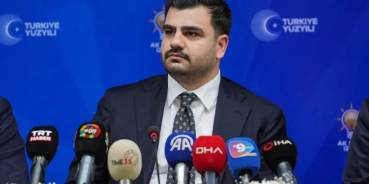“Koltuğundaki şaibeleri temizleyemeyeceksin”