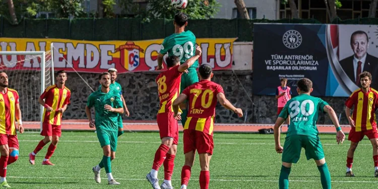 Bursa Nilüfer FK uzatmalarda yıkıldı