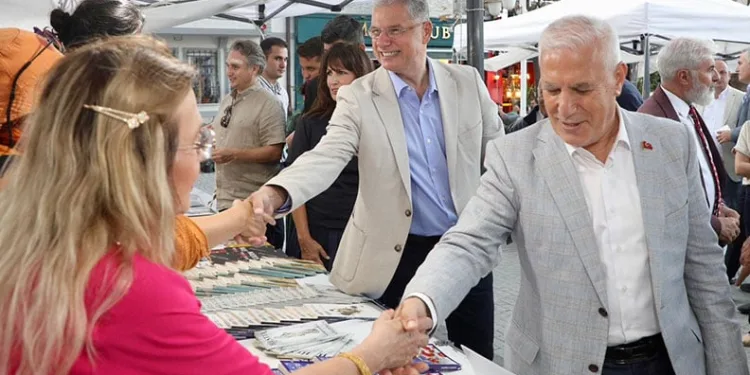 Mudanya Kitap Fuarı kapılarını açtı