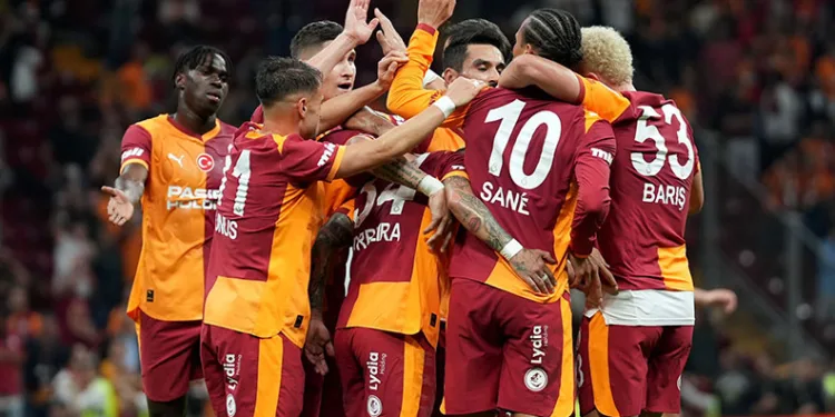 Galatasaray ligde evinde kaybetmiyor